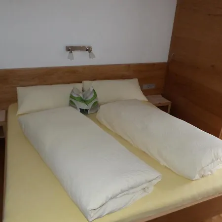 Guest house Haus Wechner Kappl (Landeck)
