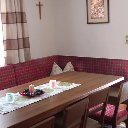 Haus Wechner ゲストハウス 3*